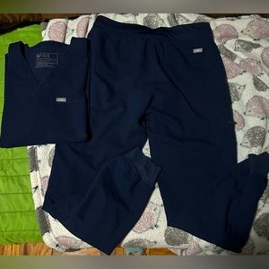 FIGS Scrubs navy
